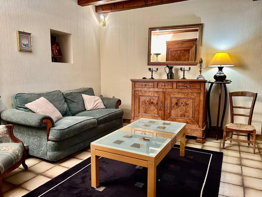 Maison Paisible Avec Lac Prive Secondigny Luaran gambar
